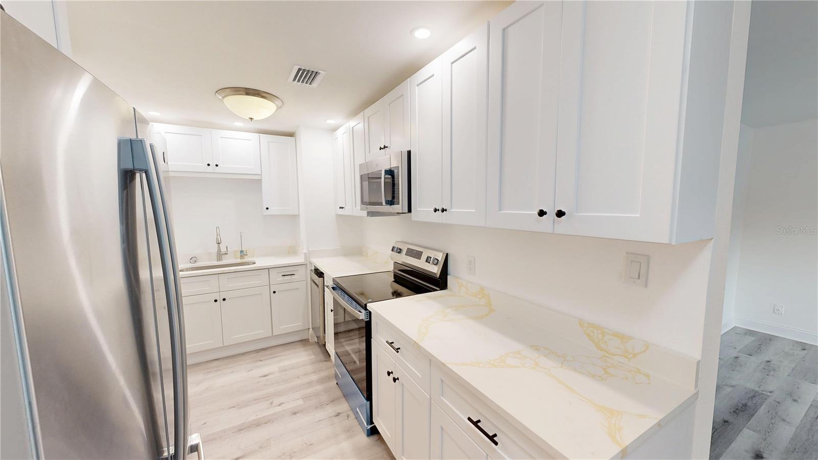 Image 6 of 53 For 4421 Gandy Circle