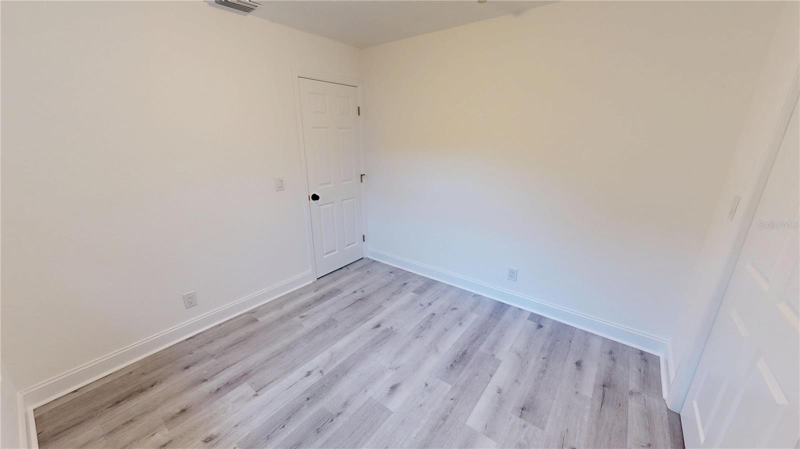 Image 9 of 53 For 4421 Gandy Circle