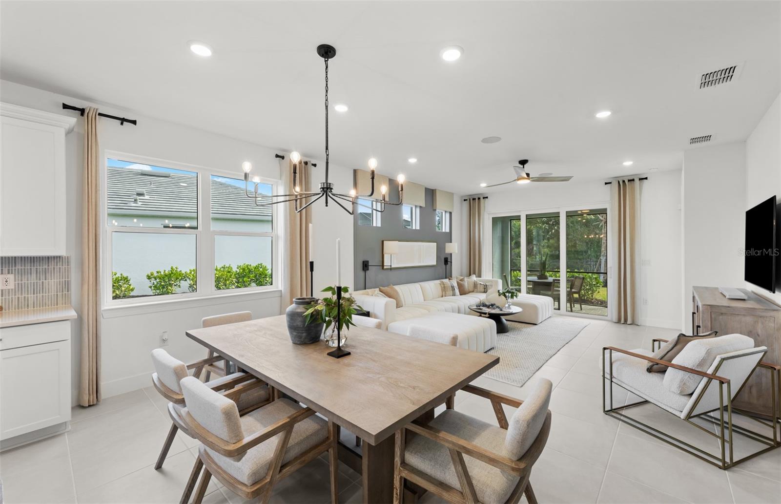 Image 5 of 17 For 1607 Tavira Place