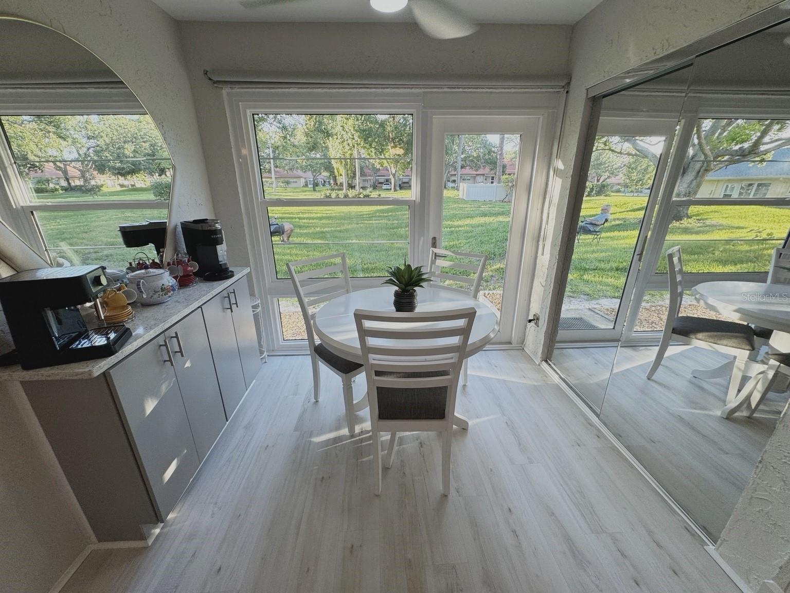 Image 22 of 50 For 2465 Northside Drive 2204