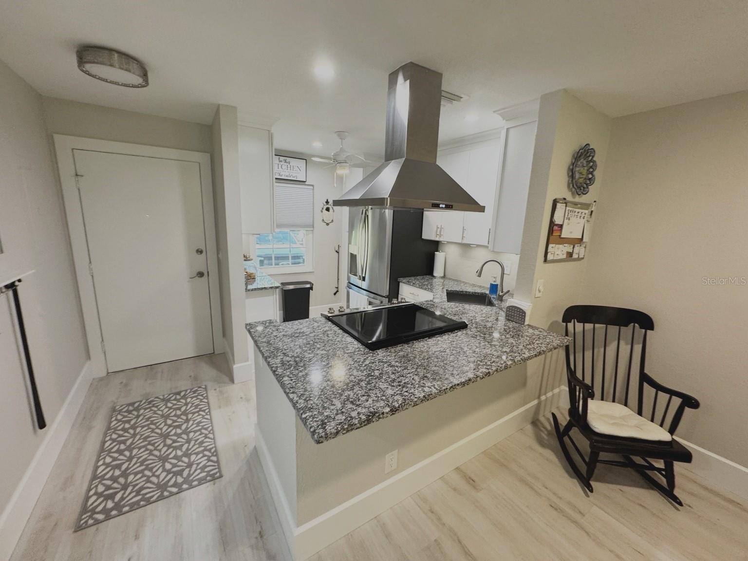 Image 23 of 50 For 2465 Northside Drive 2204