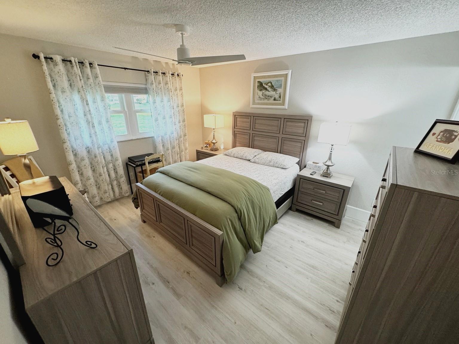 Image 39 of 50 For 2465 Northside Drive 2204