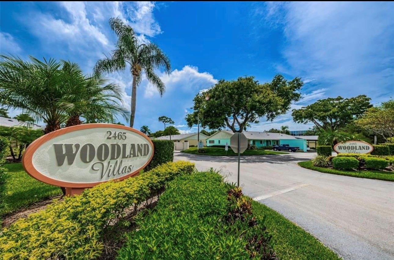 Image 5 of 50 For 2465 Northside Drive 2204