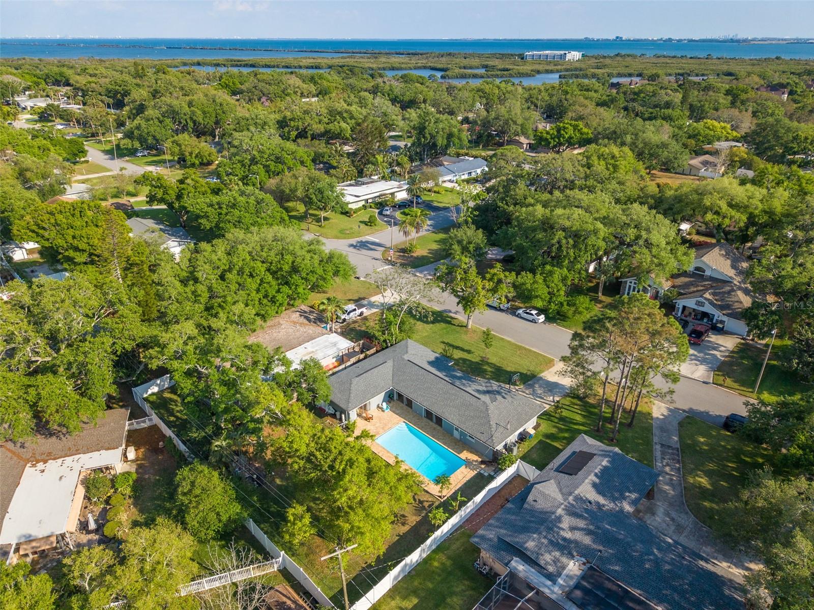 Image 24 of 28 For 3180 San Pedro Street