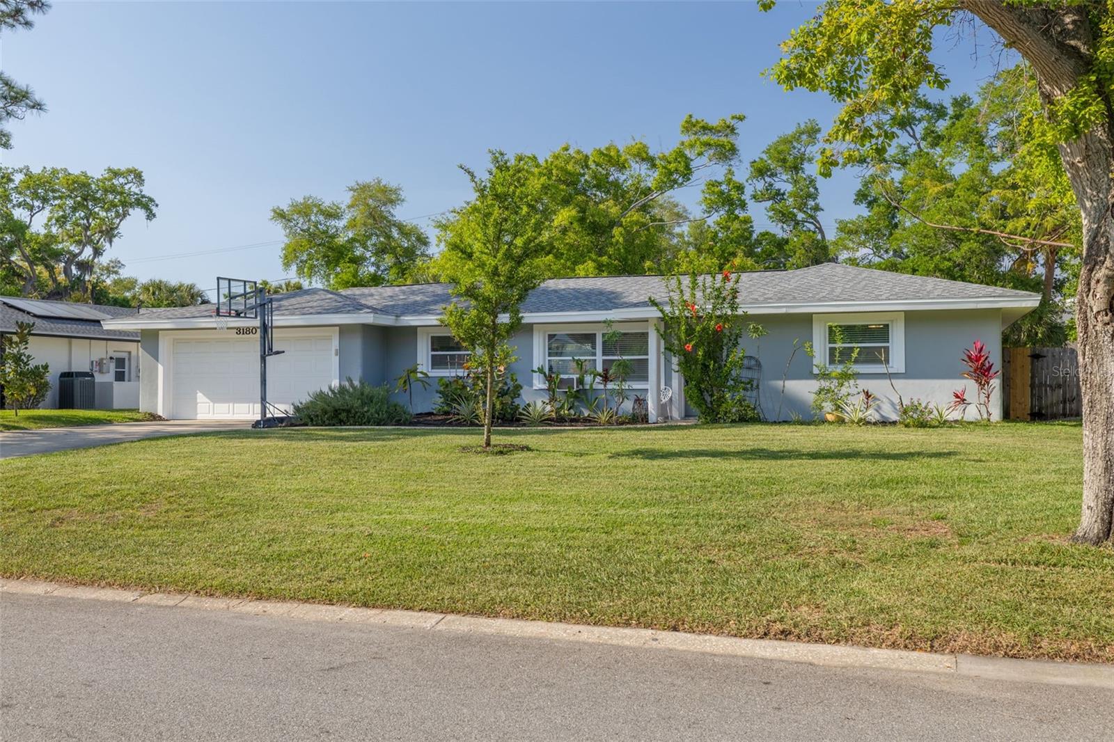 Image 27 of 28 For 3180 San Pedro Street