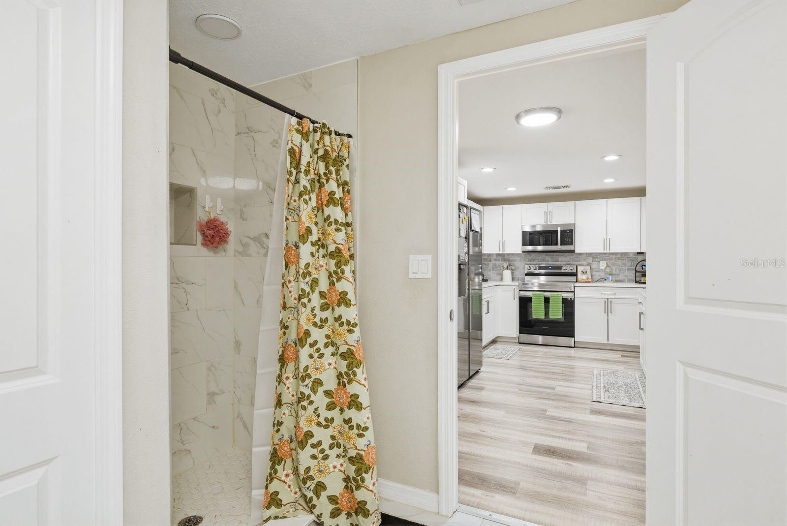 Image 22 of 33 For 8373 76th Avenue