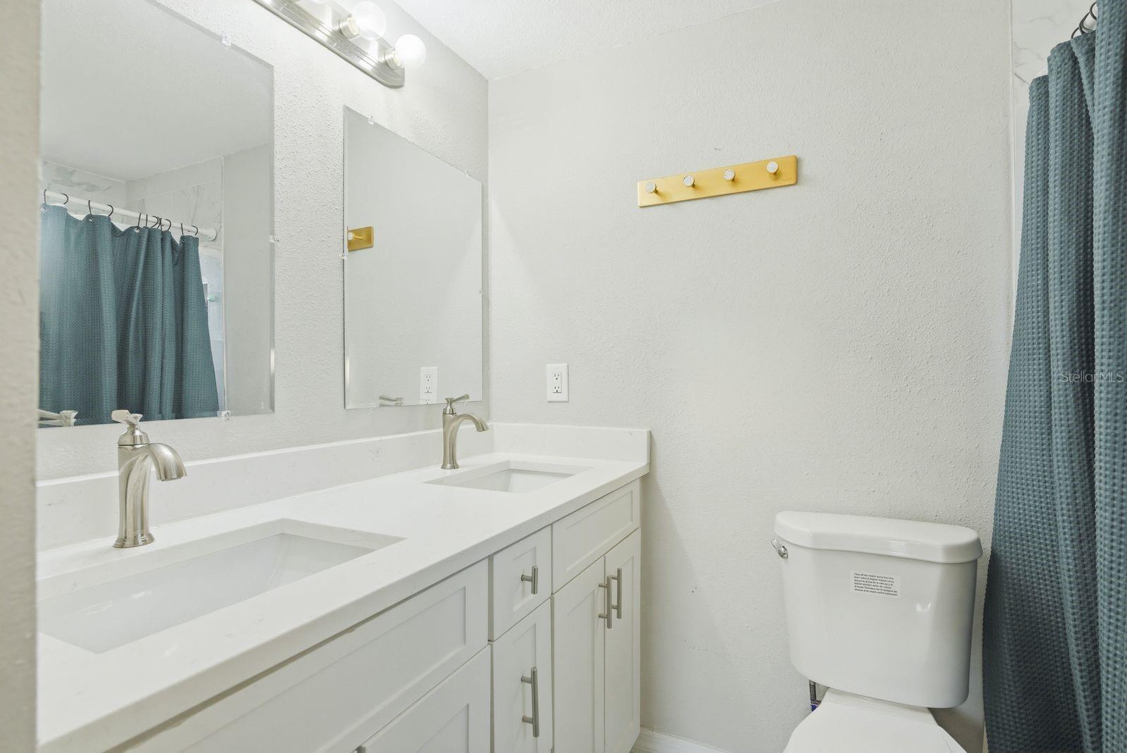 Image 25 of 33 For 8373 76th Avenue