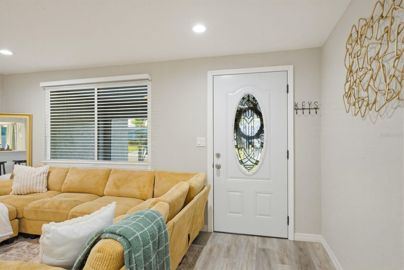 Image 6 of 33 For 8373 76th Avenue