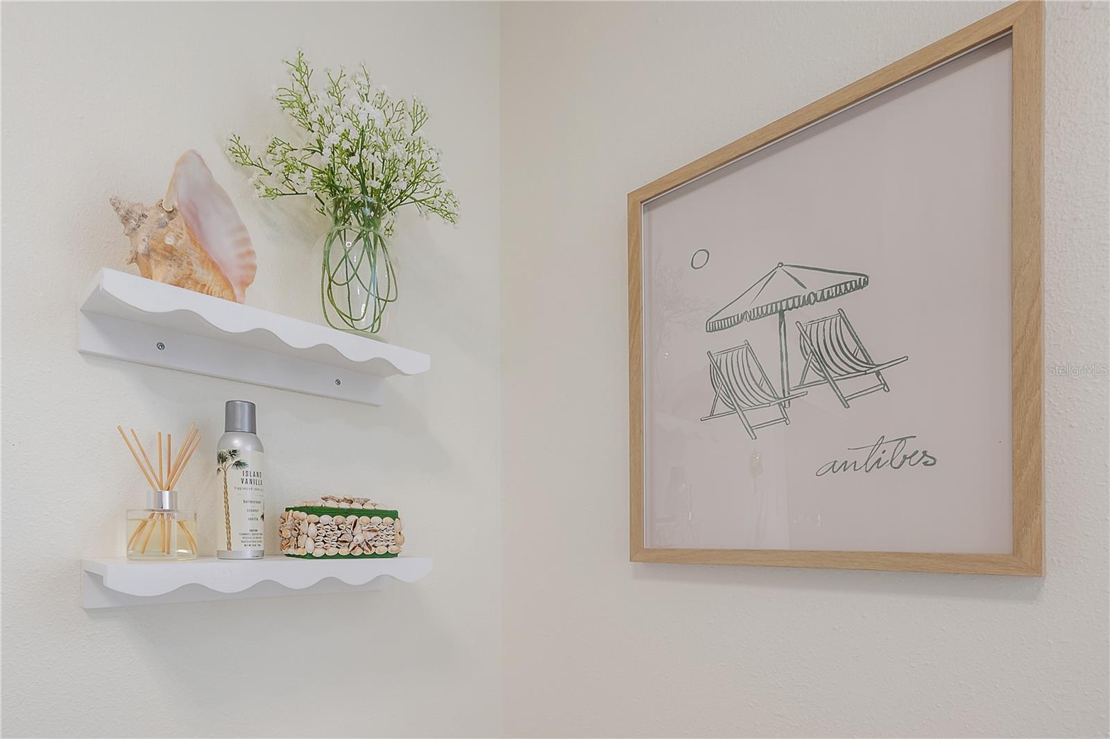 Listing photo id 22 for 1304 Bogie Drive