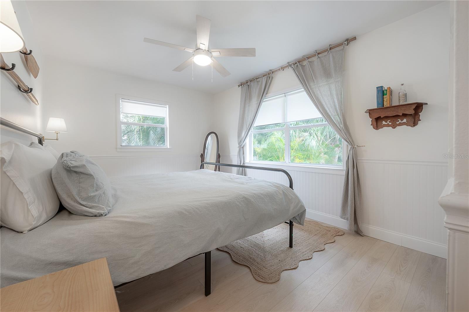 Listing photo id 35 for 1304 Bogie Drive