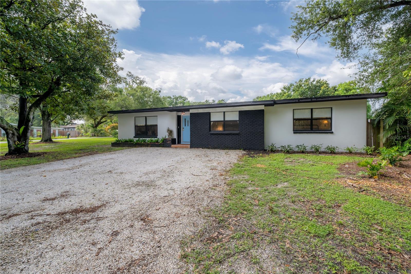 Listing photo id 48 for 1304 Bogie Drive