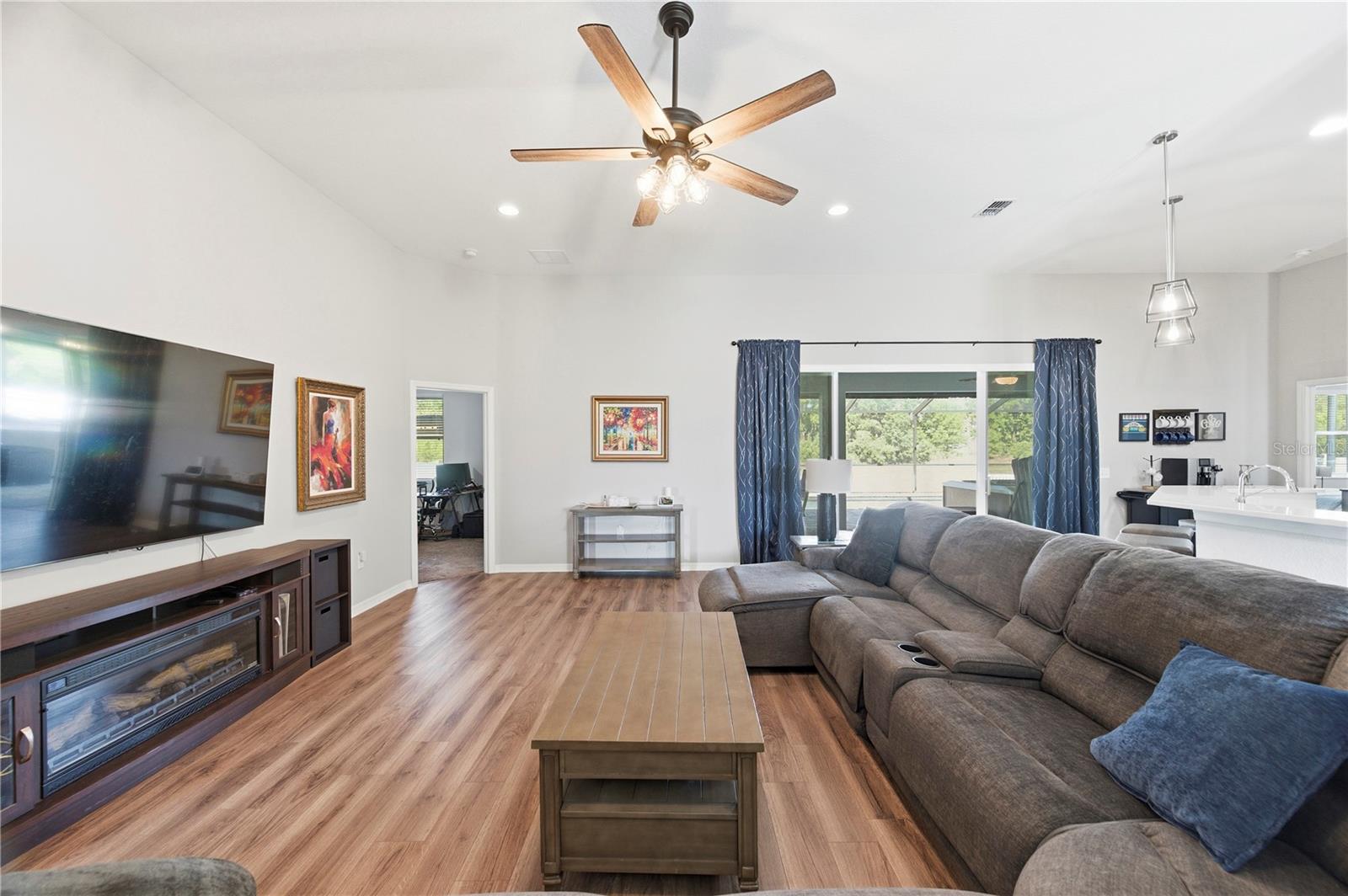 Image 10 of 44 For 2906 Kohen Court