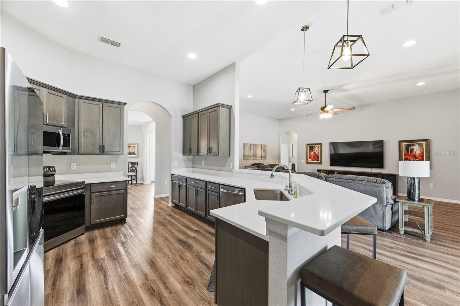 Image 15 of 44 For 2906 Kohen Court