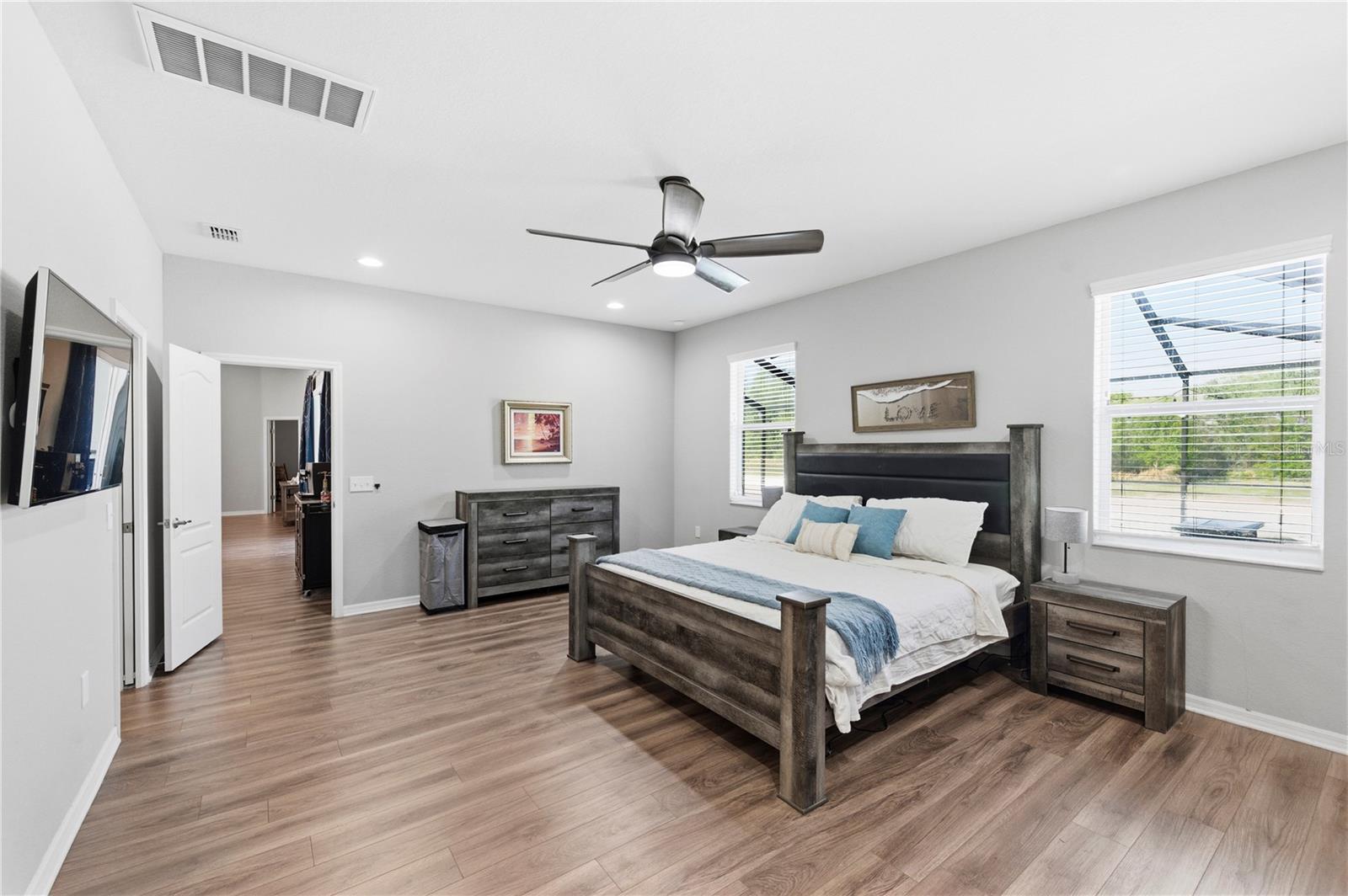 Image 16 of 44 For 2906 Kohen Court