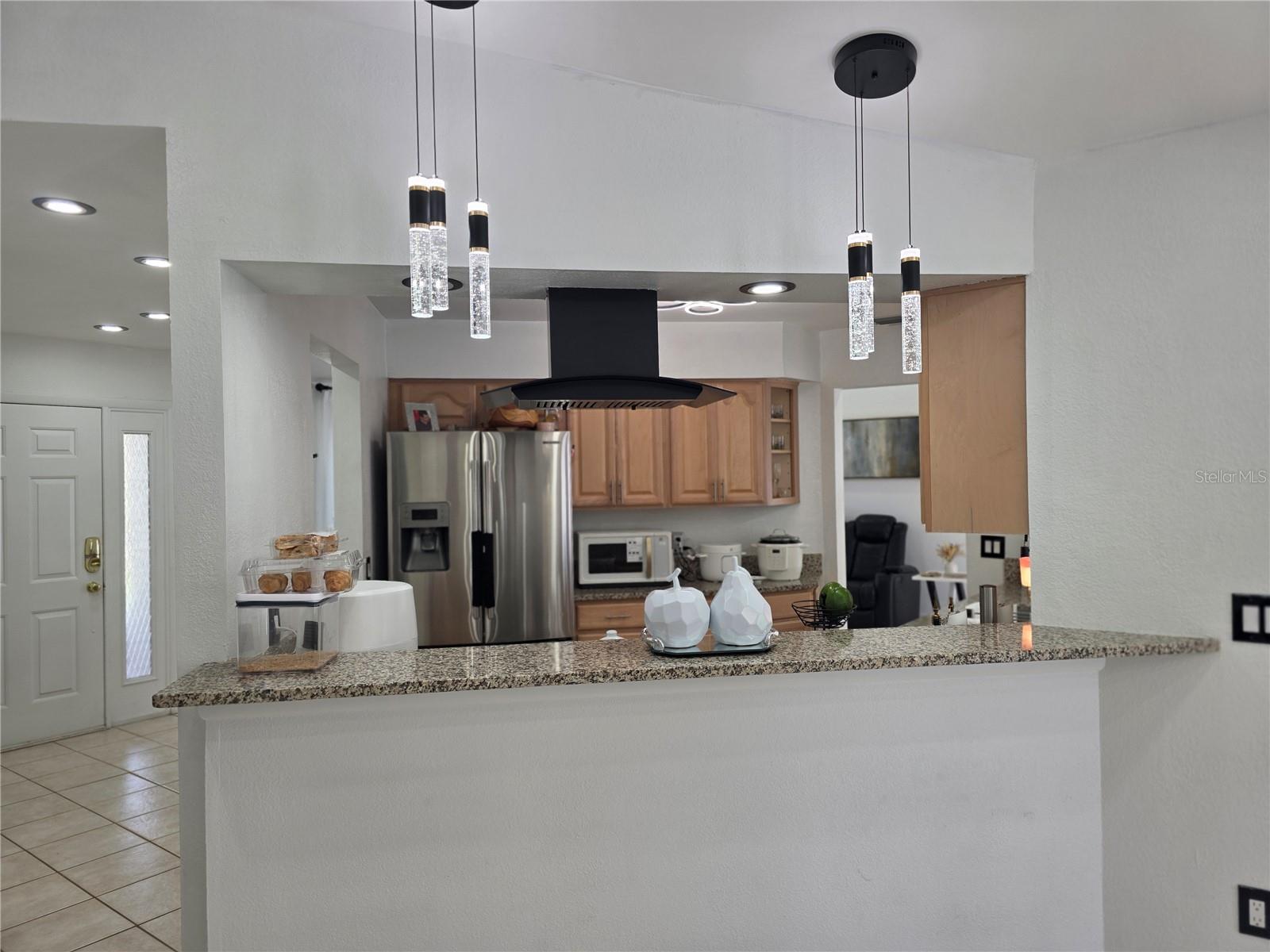 Image 14 of 51 For 13128 Hazelcrest Street