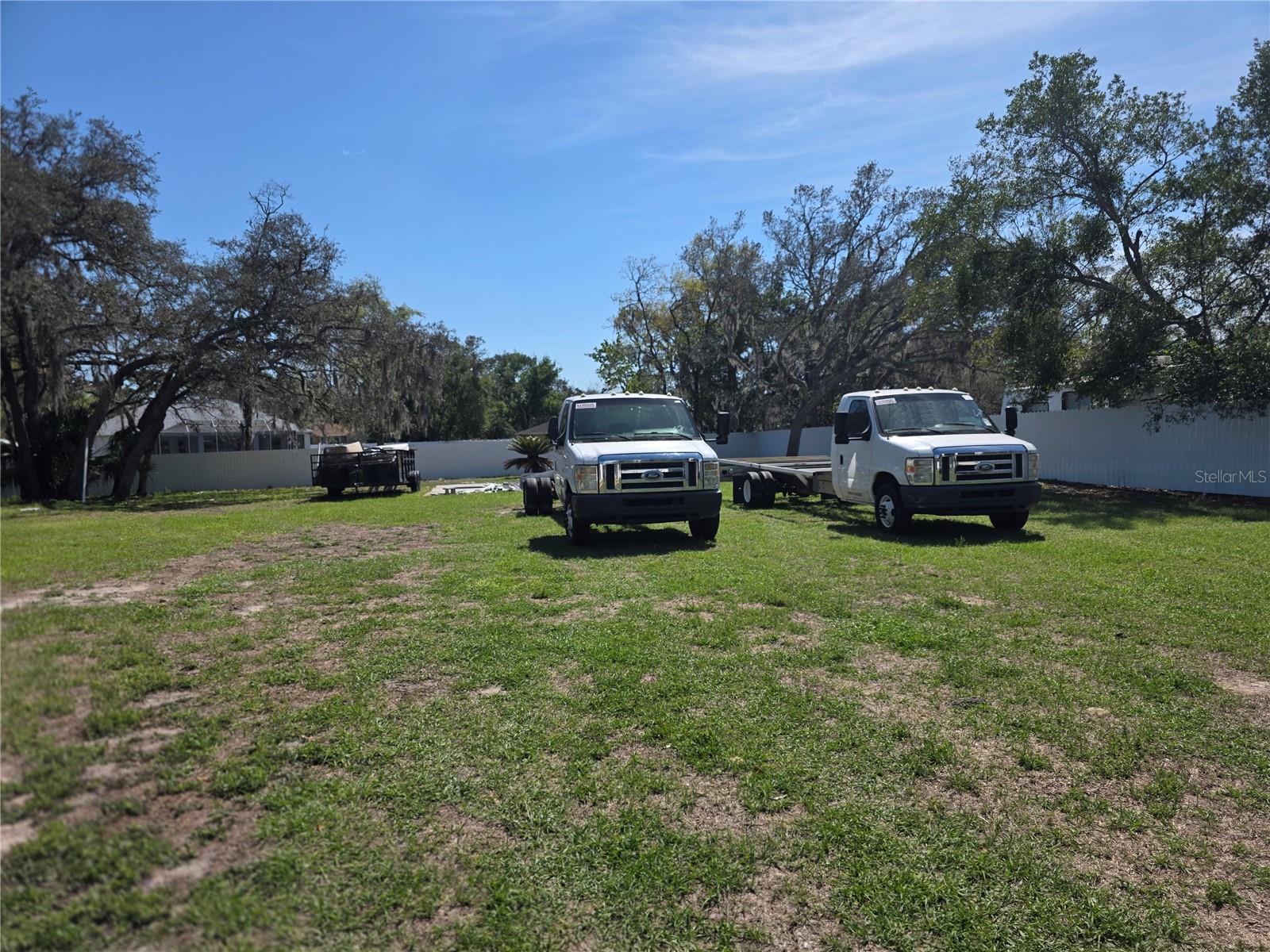 Image 48 of 51 For 13128 Hazelcrest Street