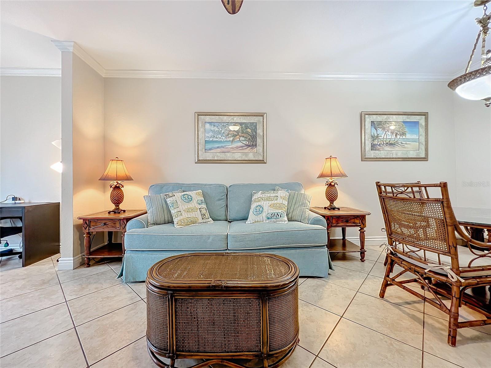 Image 10 of 39 For 2724 Via Murano  615