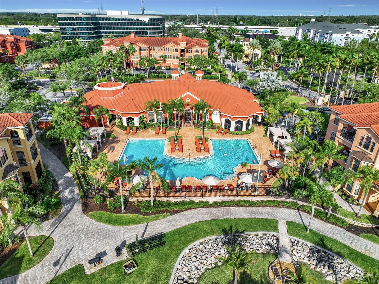 Image 22 of 39 For 2724 Via Murano  615