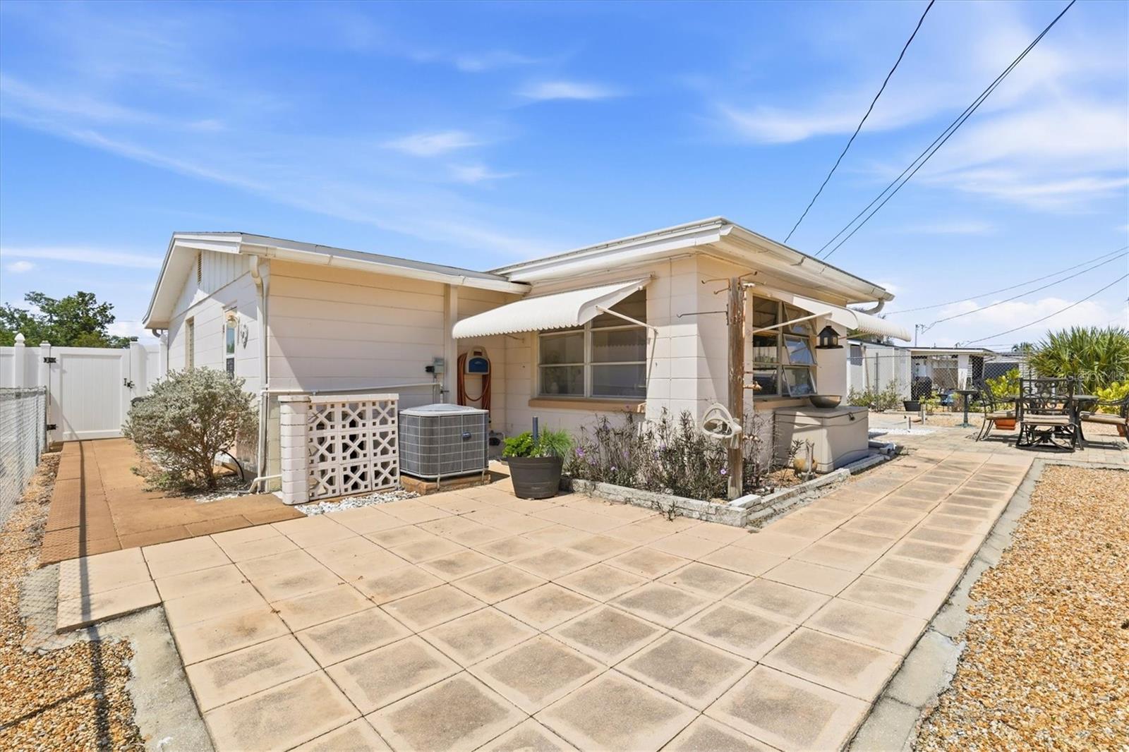 Image 28 of 28 For 1126 Clairborne Street