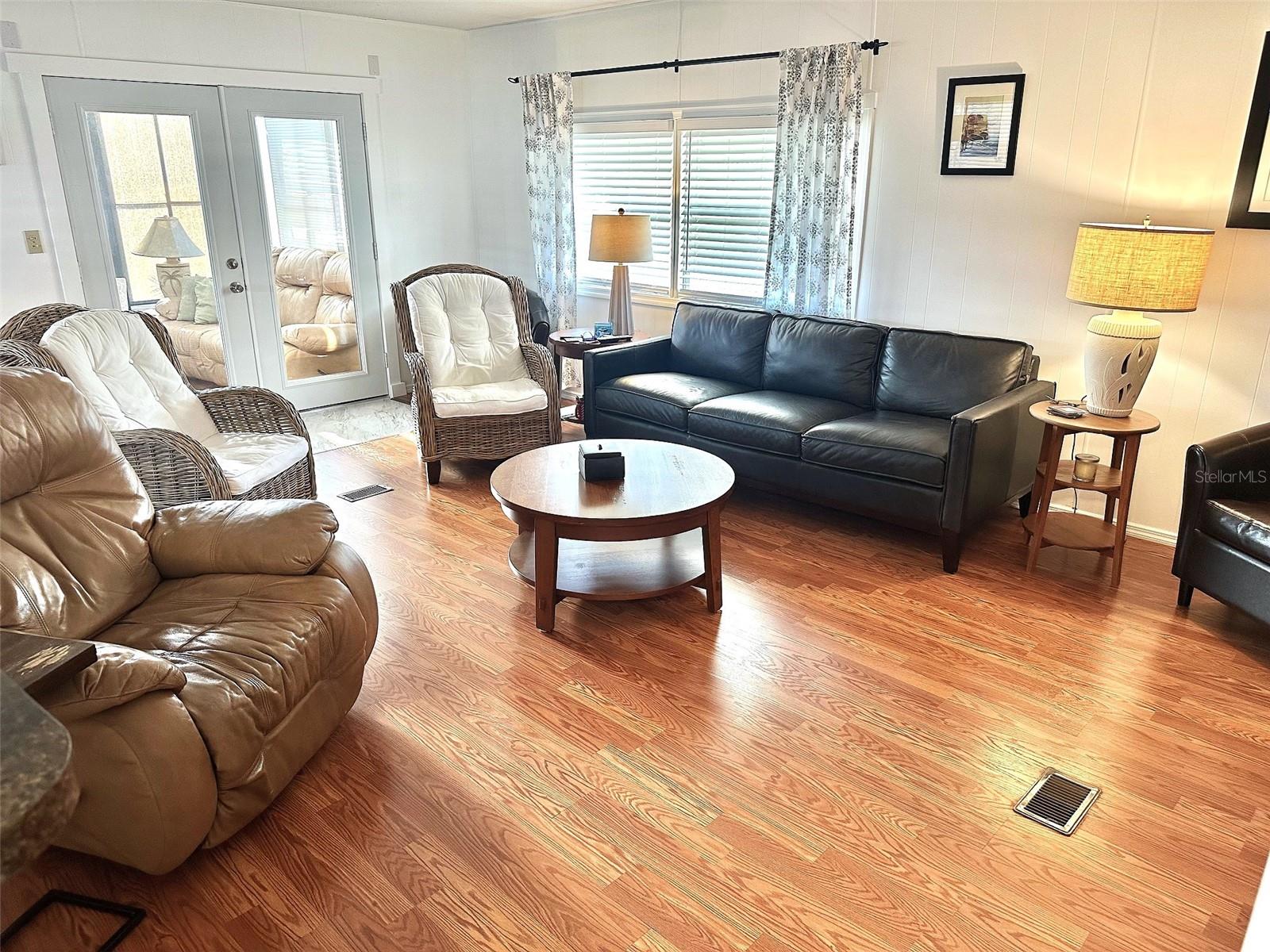 Image 8 of 17 For 9790 66th Street N 470