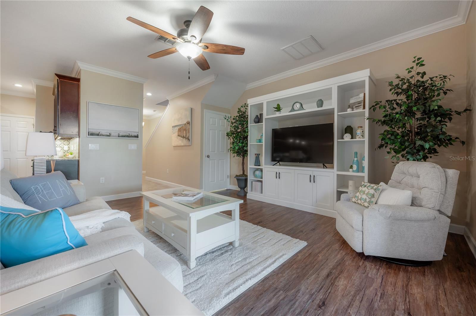 Image 11 of 57 For 933 Moscato Place