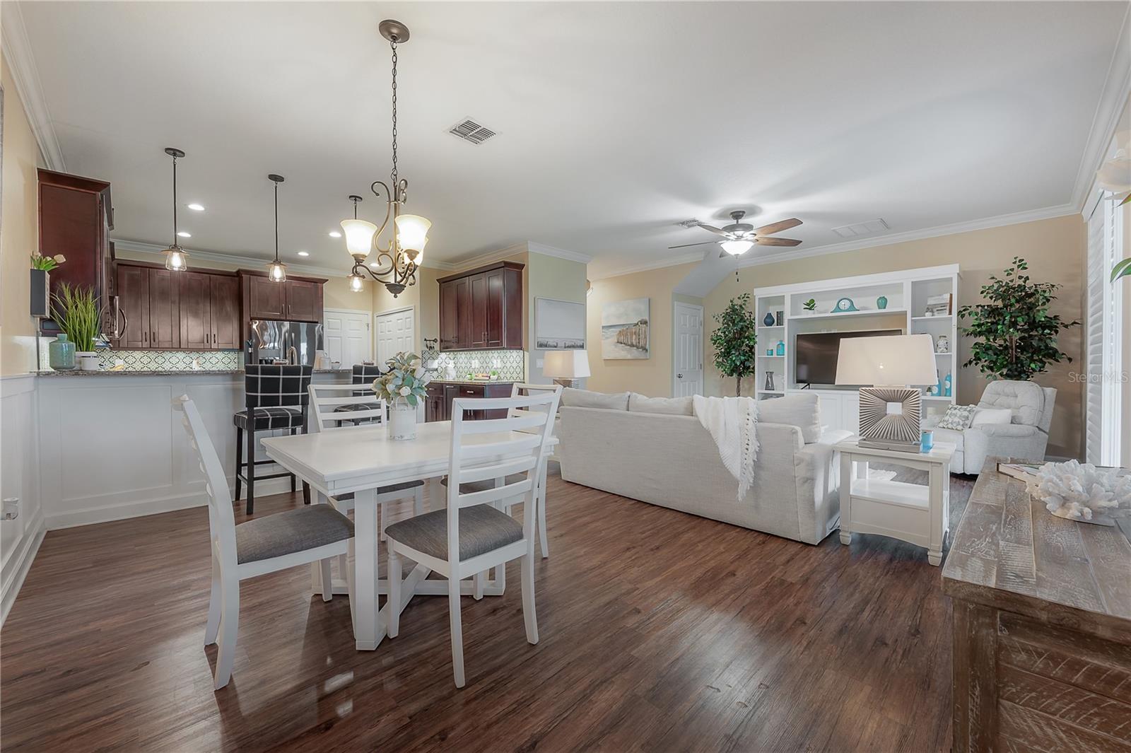 Image 14 of 57 For 933 Moscato Place