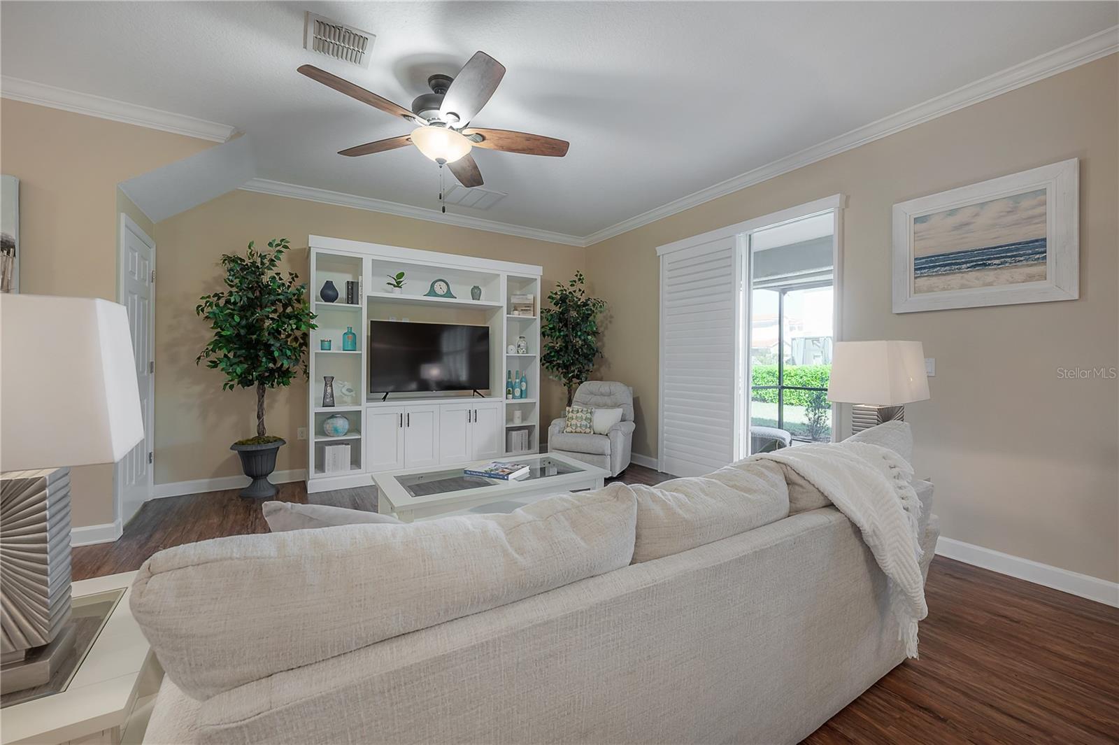 Image 9 of 57 For 933 Moscato Place