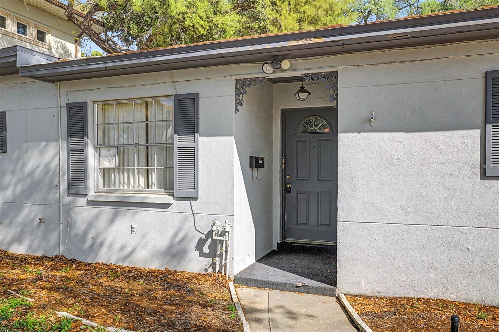 Image 8 of 28 For 4811 Sunset Boulevard