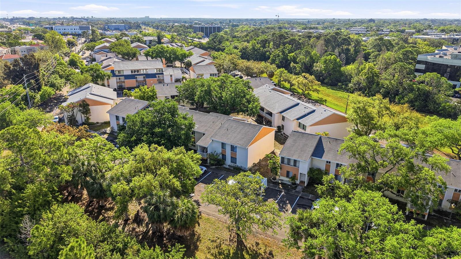 Image 15 of 59 For 776 100th Avenue N 104