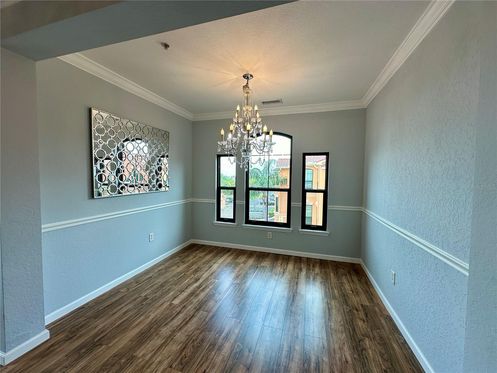 Image 7 of 37 For 2725 Via Cipriani  730a