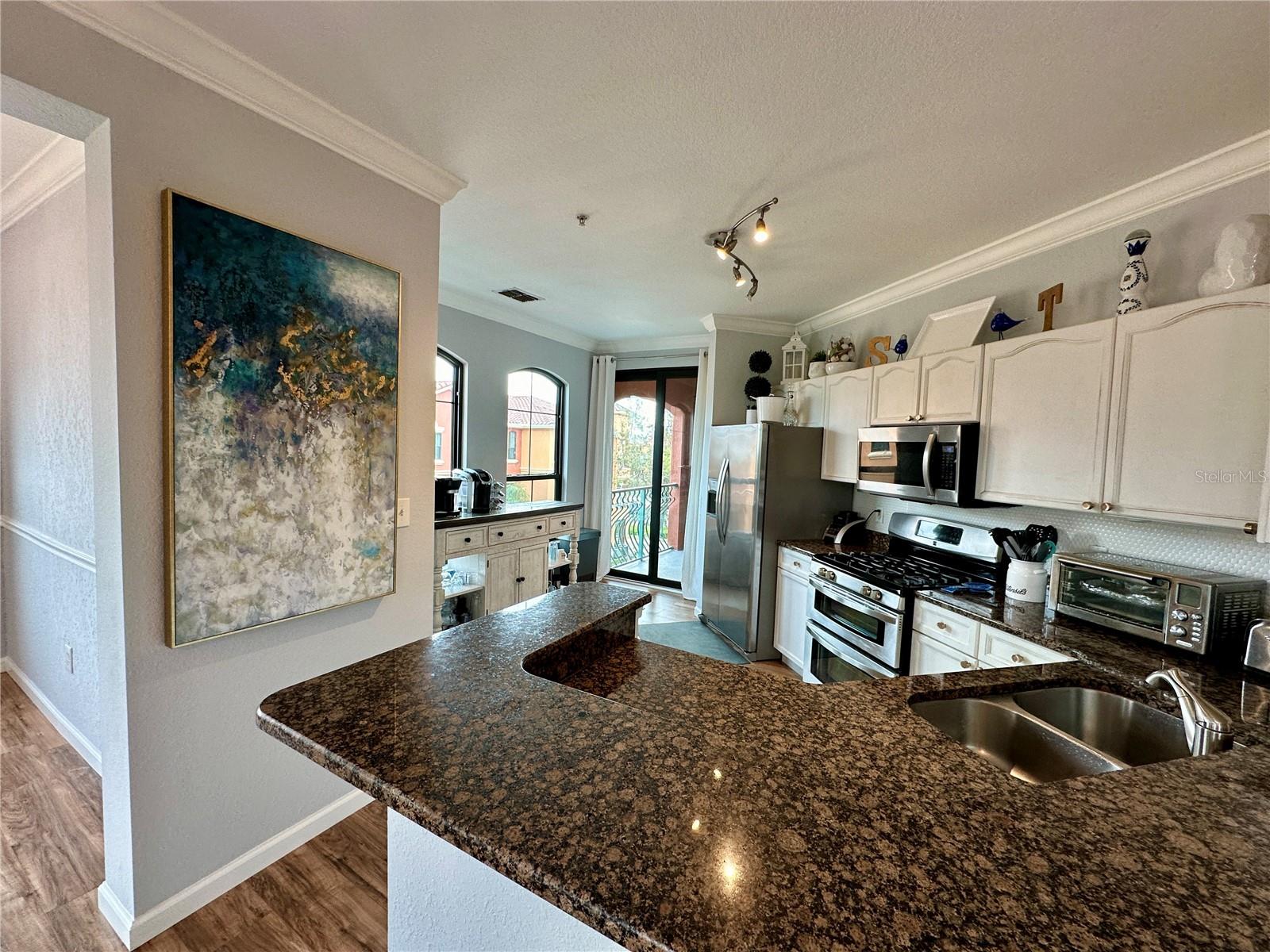 Image 9 of 37 For 2725 Via Cipriani  730a