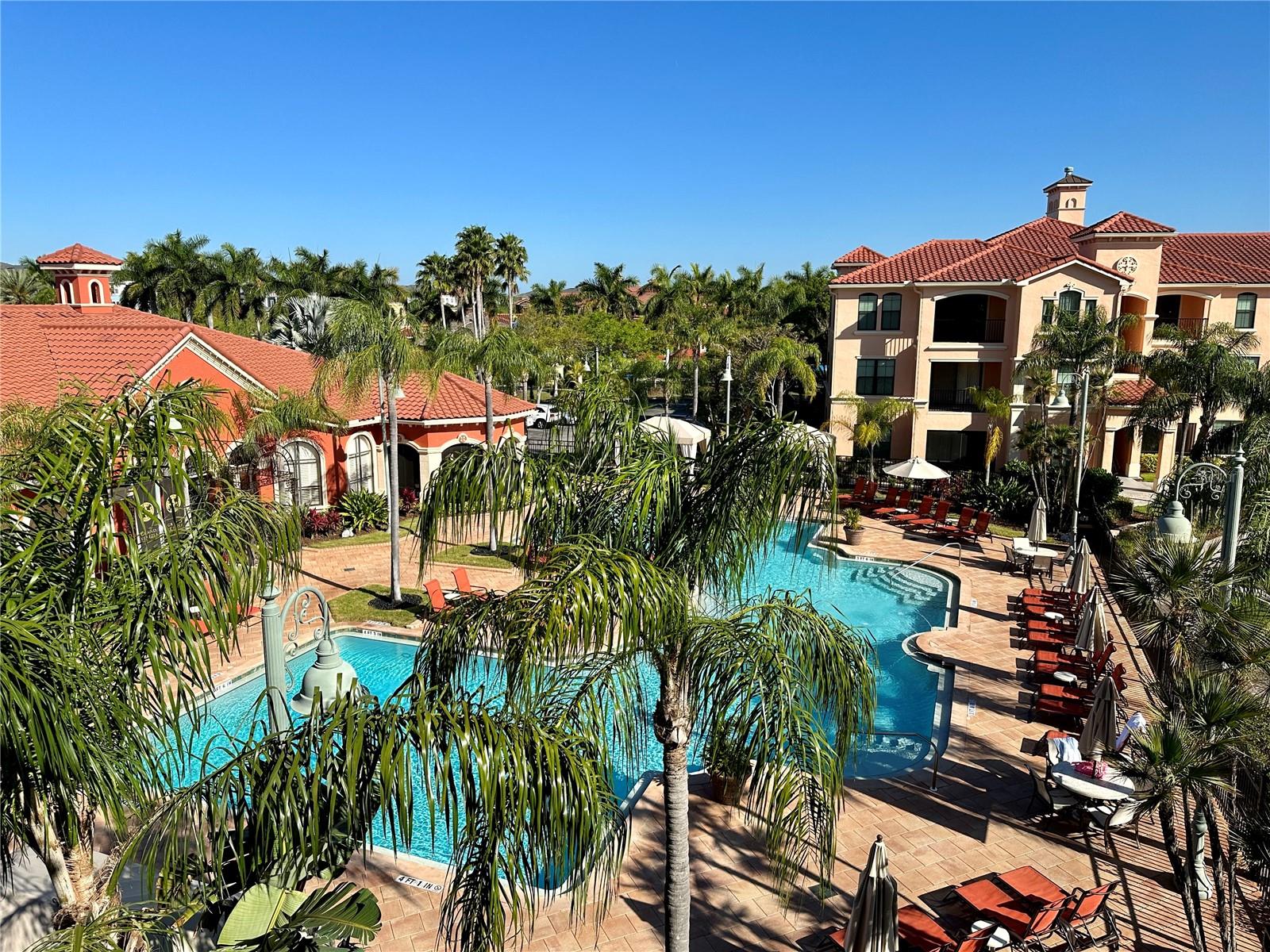 Image 7 of 20 For 2724 Via Murano  638