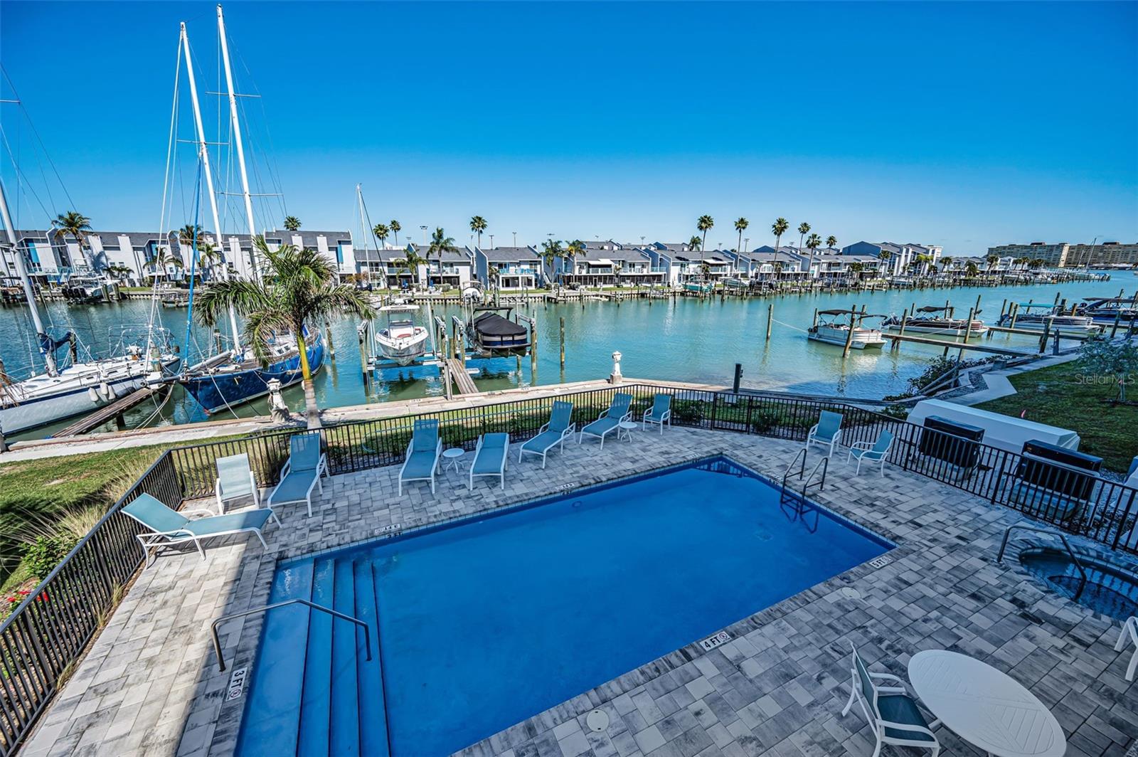 Image 24 of 88 For 400 150th Avenue 207