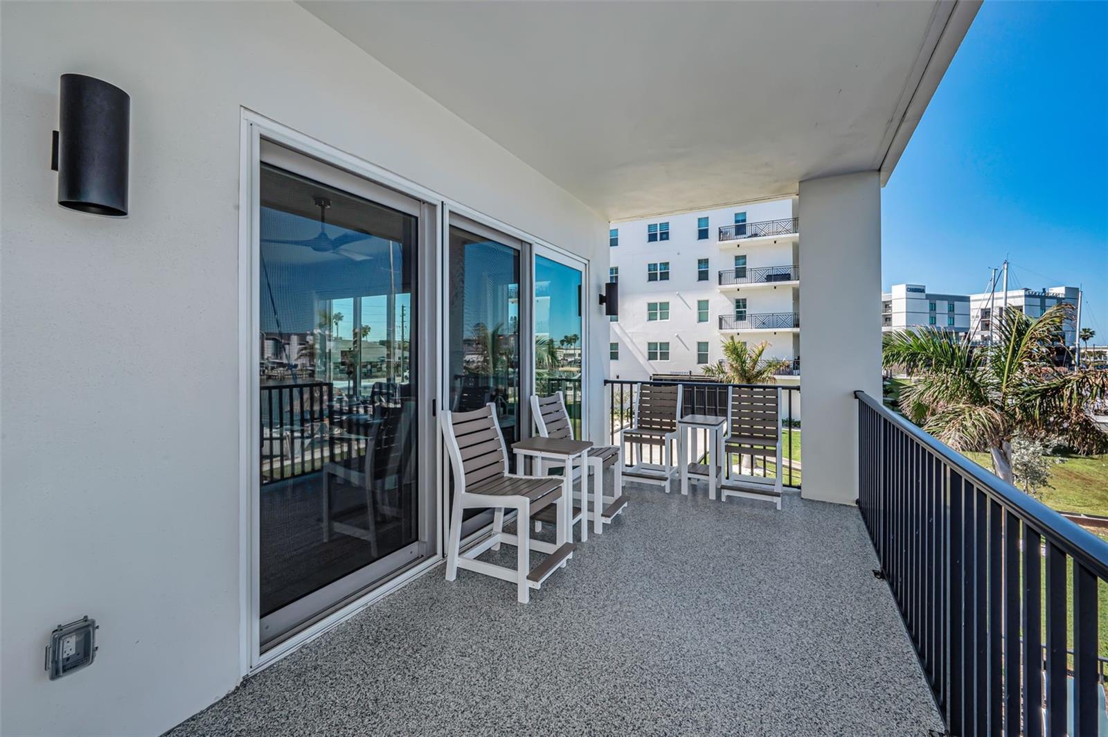 Image 27 of 88 For 400 150th Avenue 207