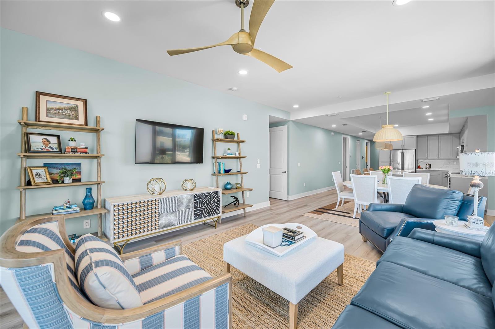 Image 28 of 88 For 400 150th Avenue 207