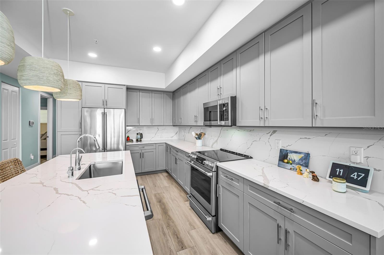 Image 34 of 88 For 400 150th Avenue 207