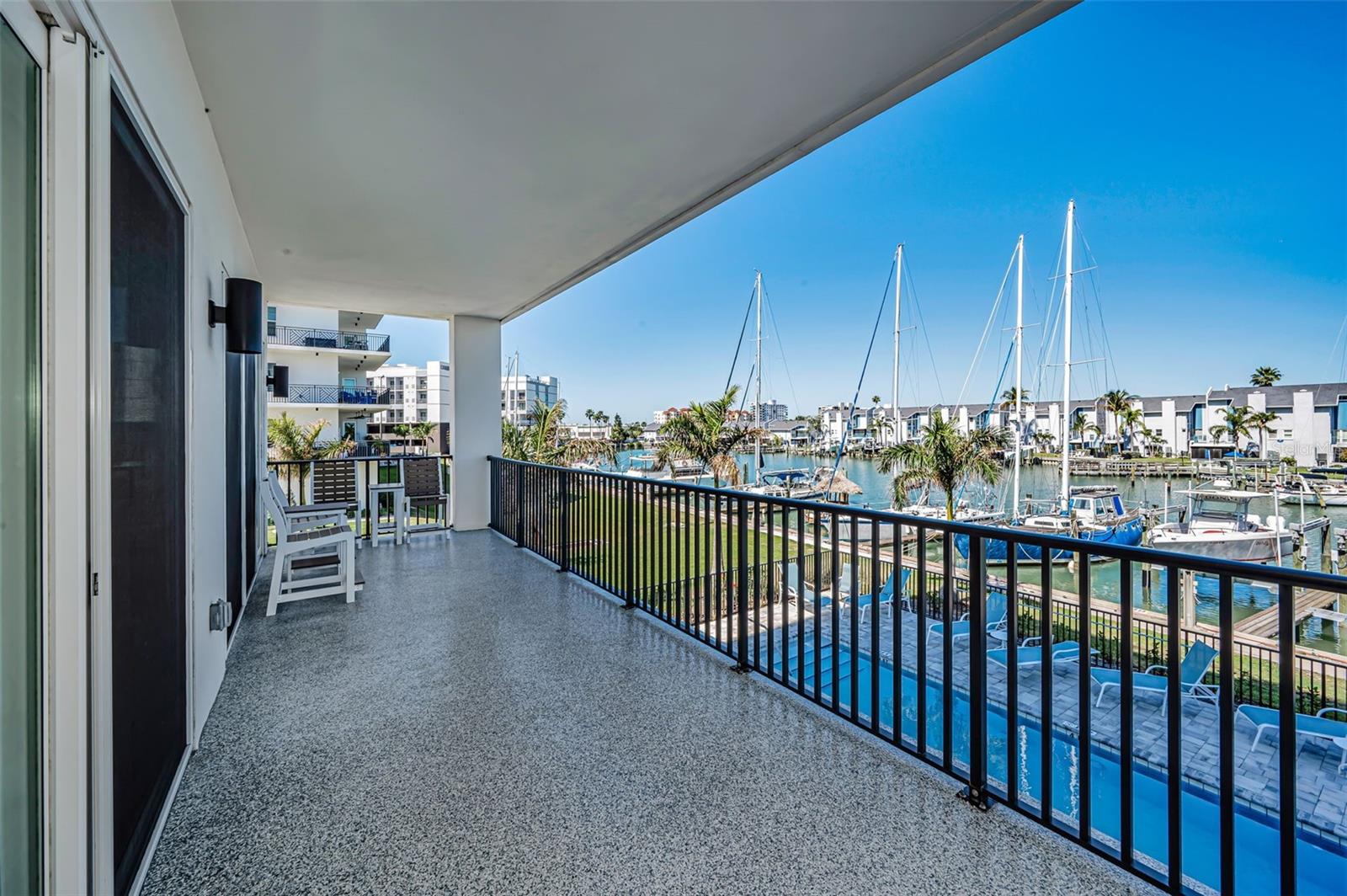 Image 41 of 88 For 400 150th Avenue 207