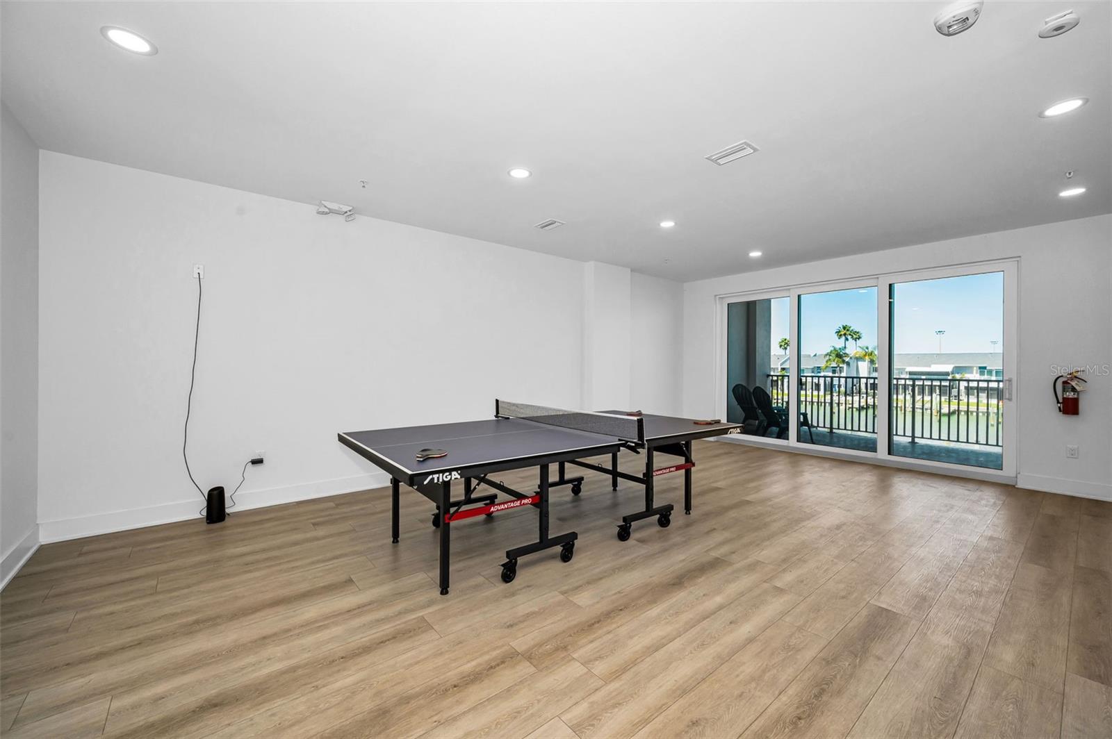 Image 68 of 88 For 400 150th Avenue 207