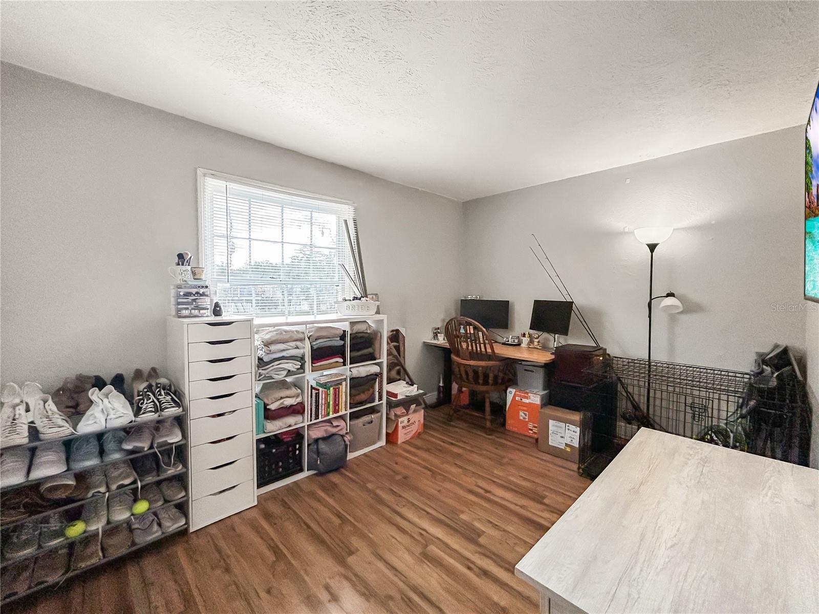 Image 20 of 41 For 13706 Orange Sunset Drive 13706