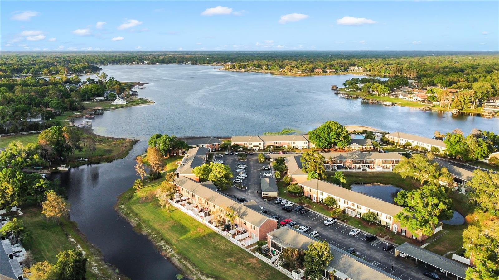 Image 33 of 41 For 13706 Orange Sunset Drive 13706