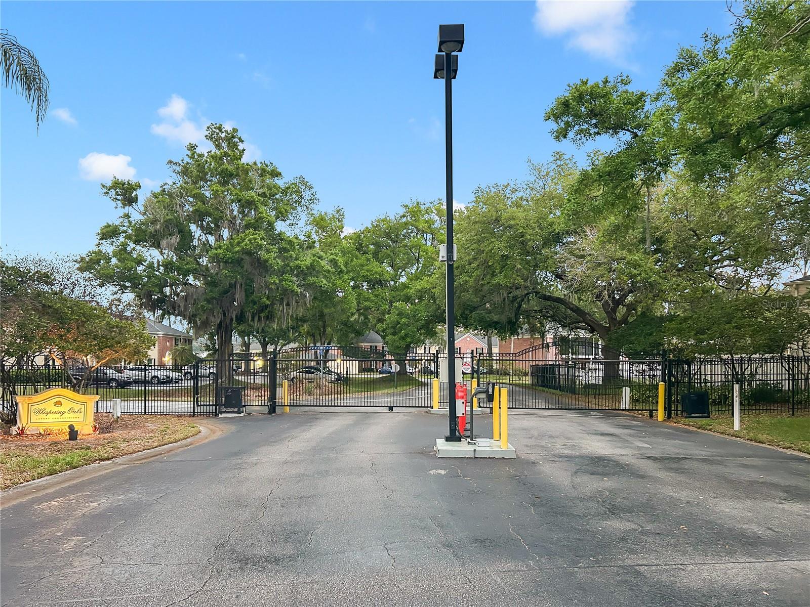 Image 35 of 41 For 13706 Orange Sunset Drive 13706