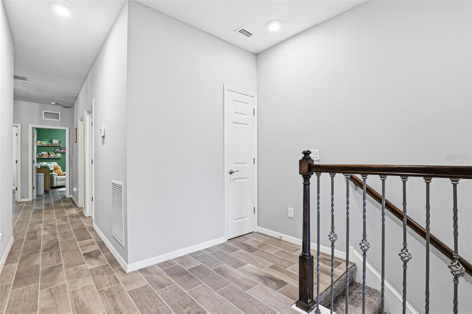 Image 14 of 37 For 2818 Grand Kemerton Place