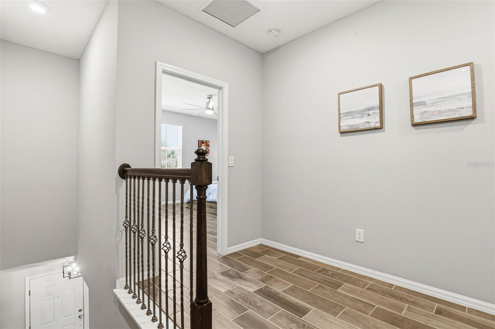 Image 15 of 37 For 2818 Grand Kemerton Place