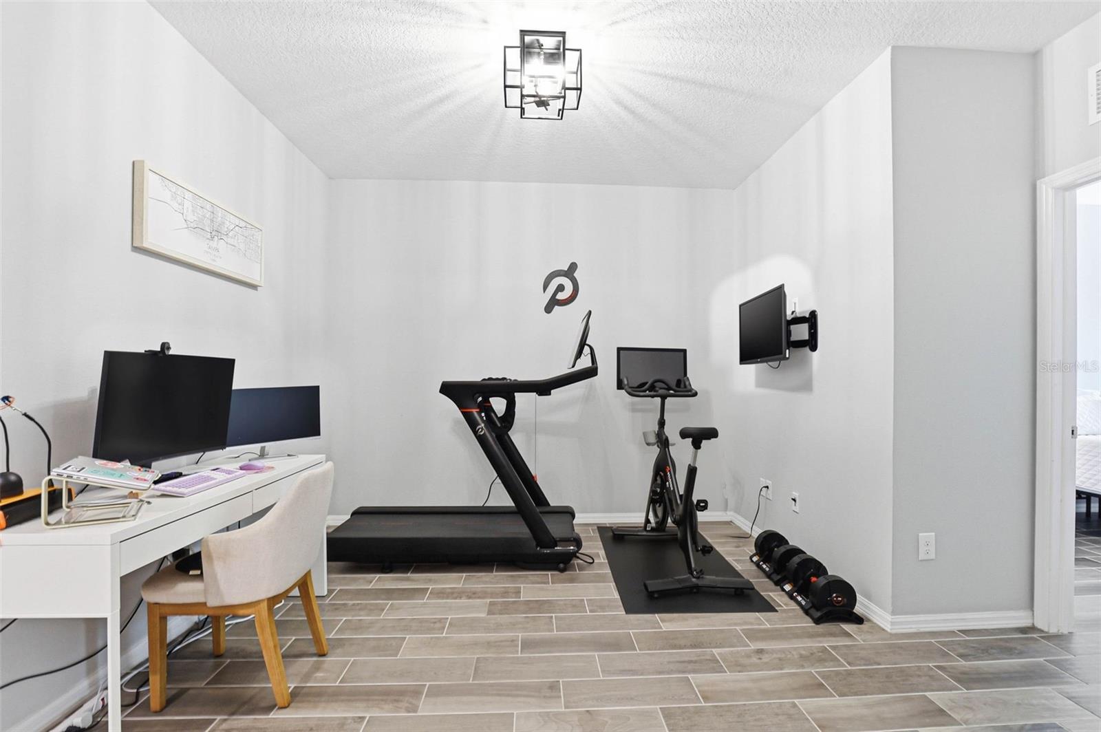 Image 19 of 37 For 2818 Grand Kemerton Place