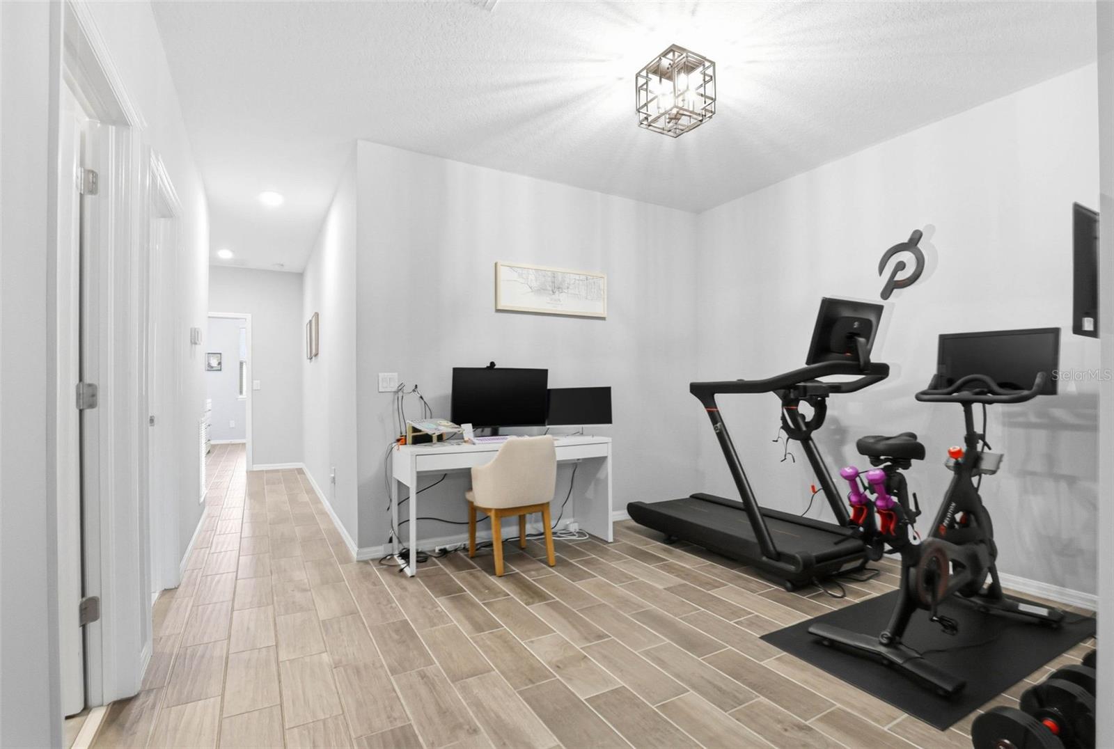 Image 20 of 37 For 2818 Grand Kemerton Place