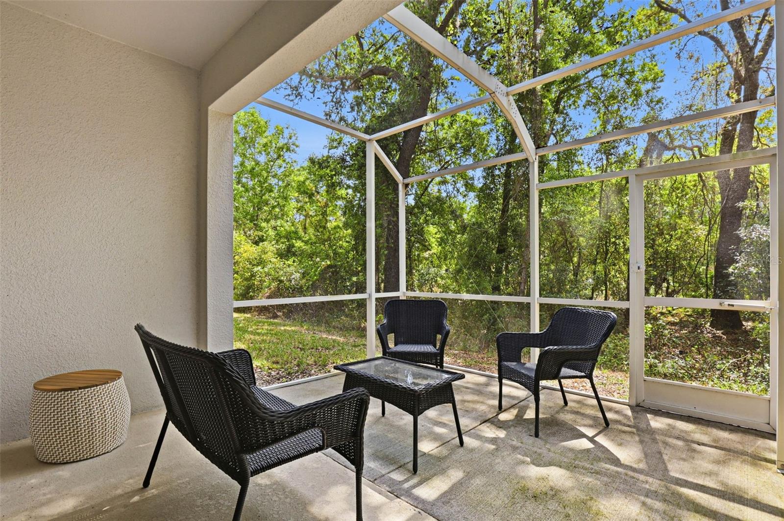 Image 32 of 37 For 2818 Grand Kemerton Place