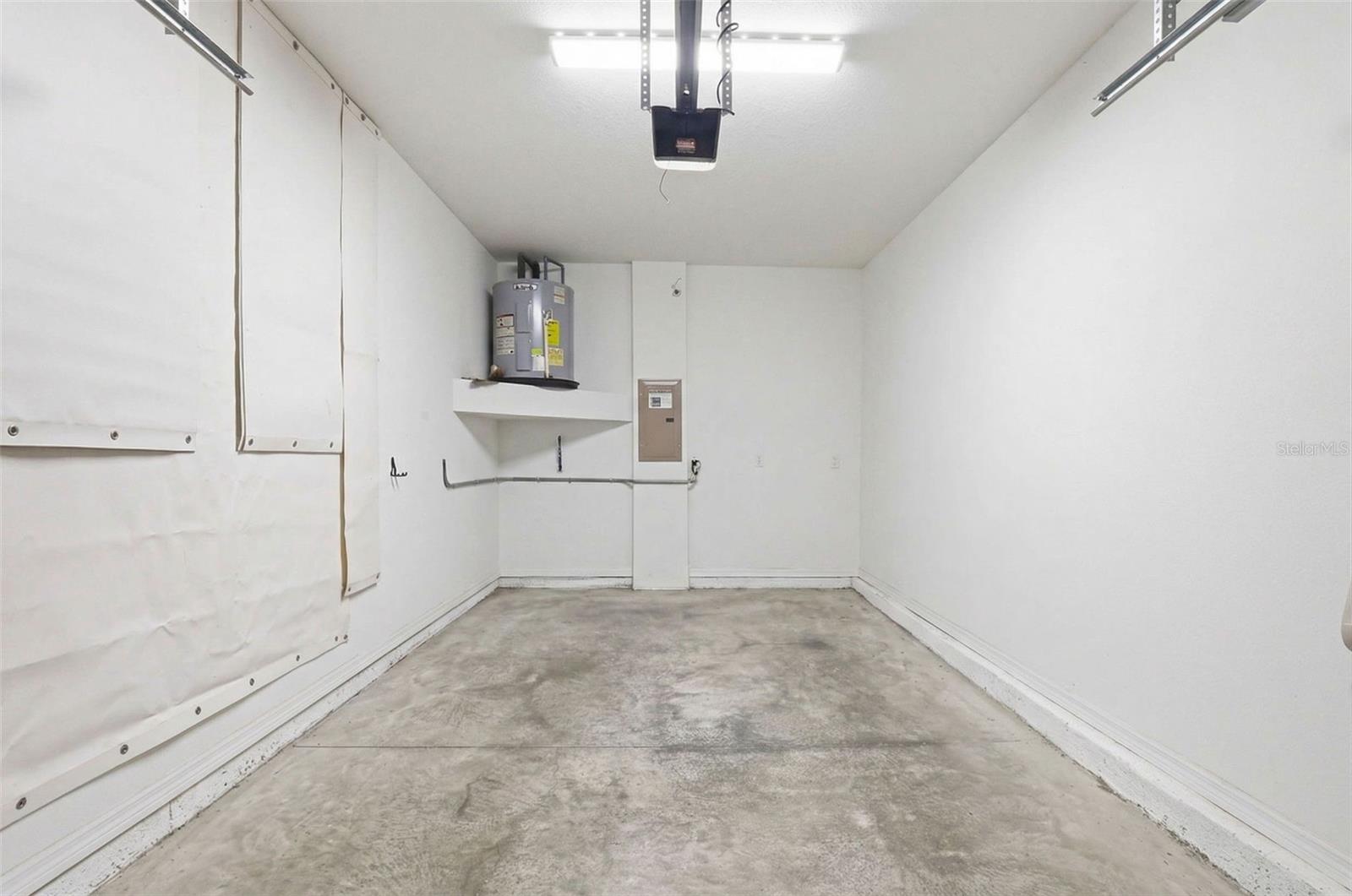 Image 34 of 37 For 2818 Grand Kemerton Place