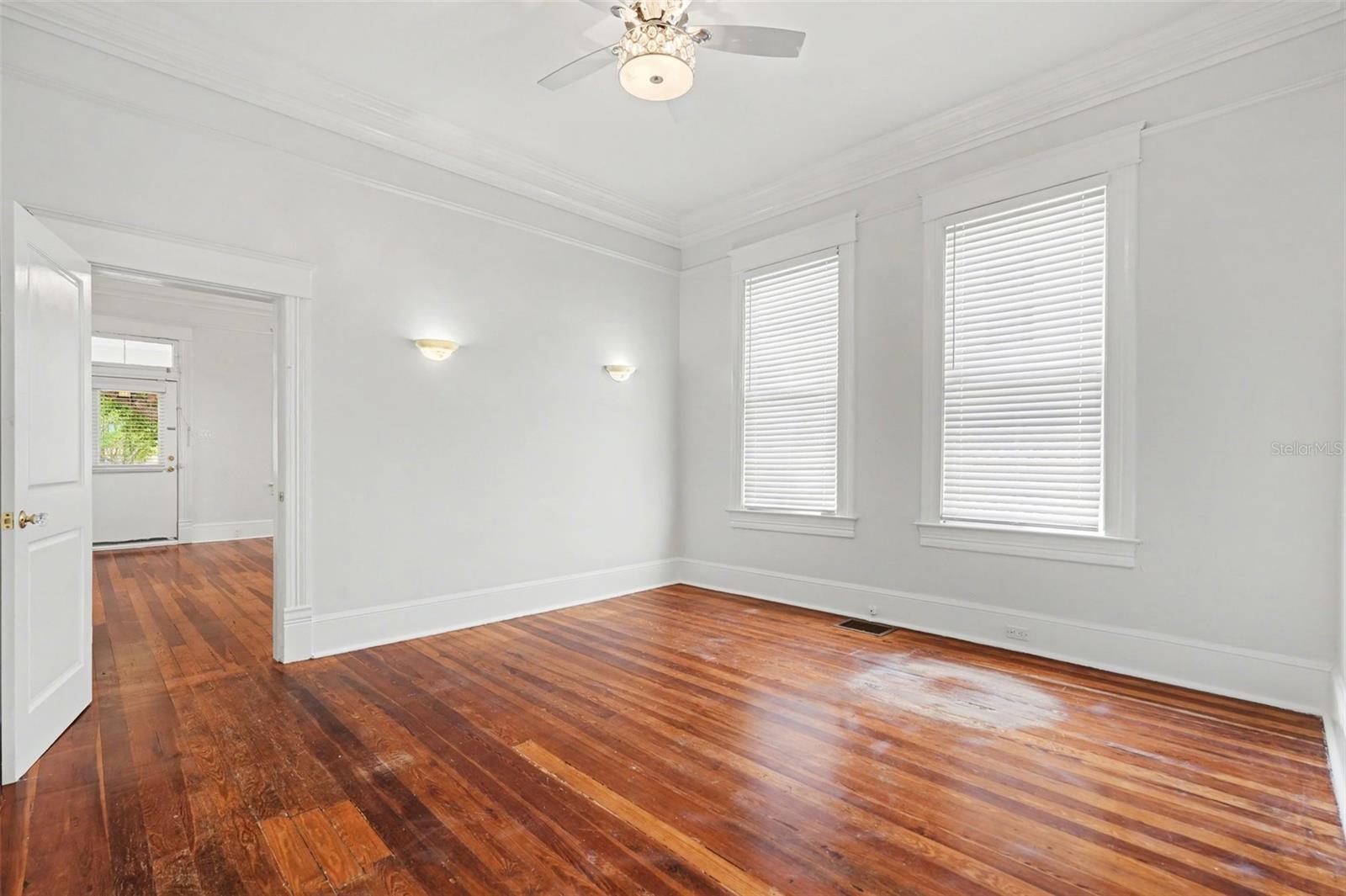 Image 27 of 34 For 501 Euclid Avenue