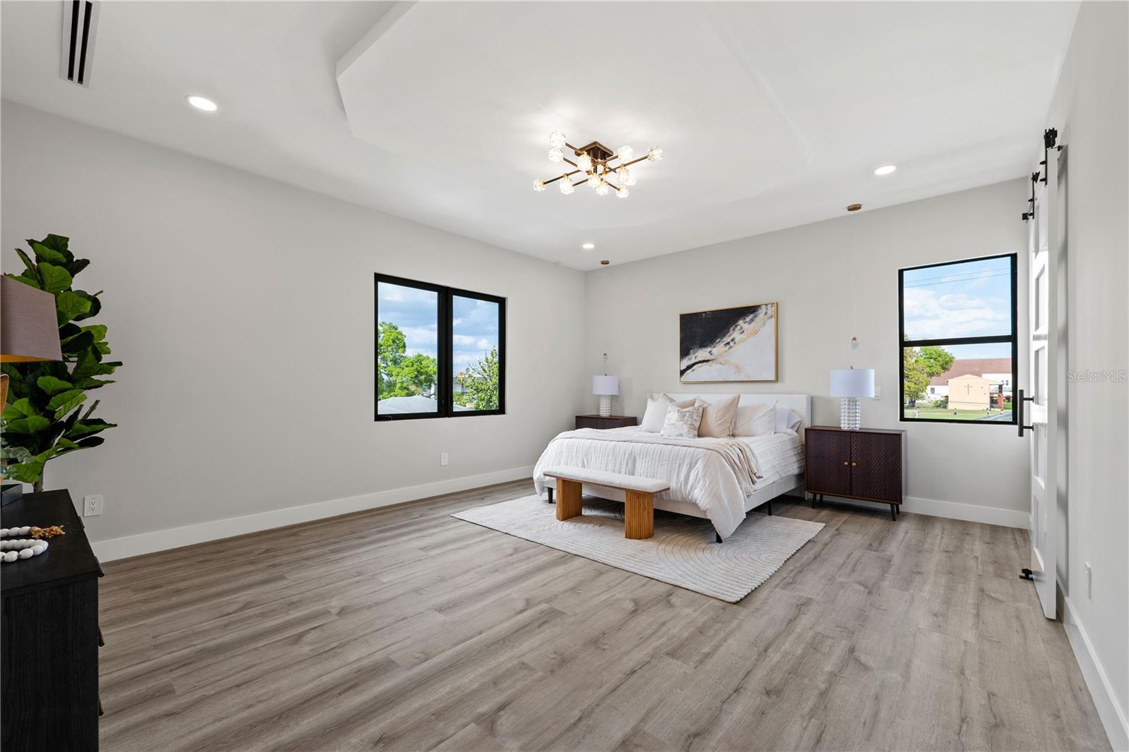 Image 33 of 58 For 3104 Pine Street