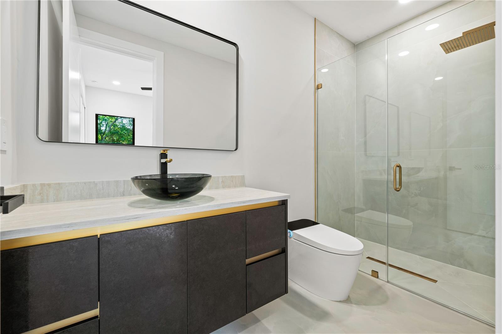 Image 38 of 58 For 3104 Pine Street